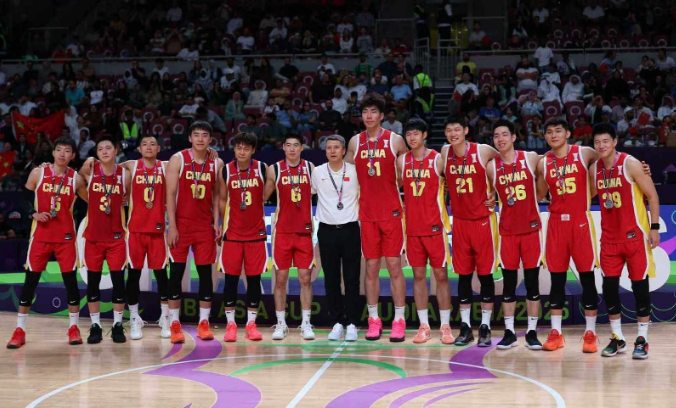 观察每个球, 凝聚力, 年郭士强时