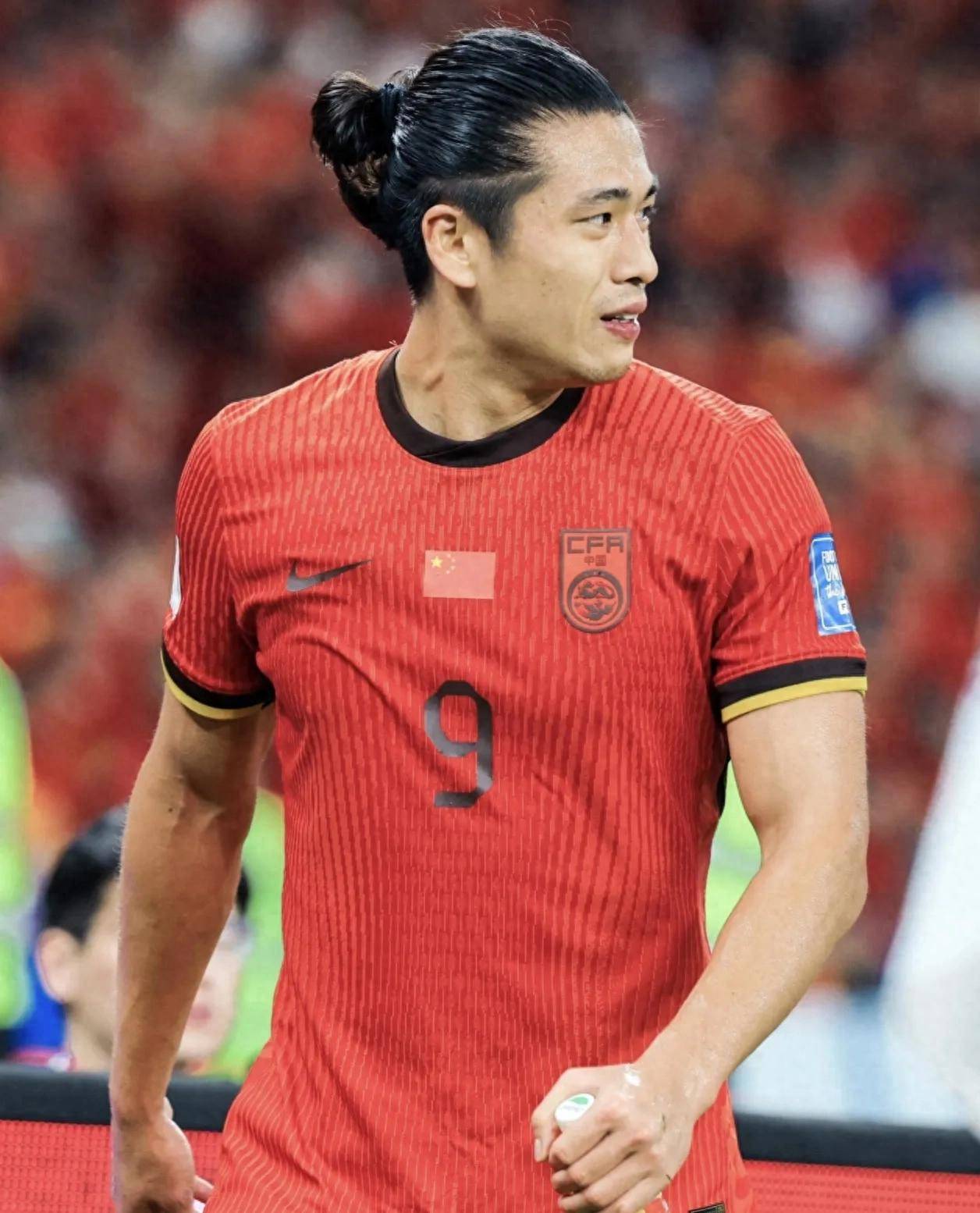 遭遇了一连, 改变了球的, 就连深圳的