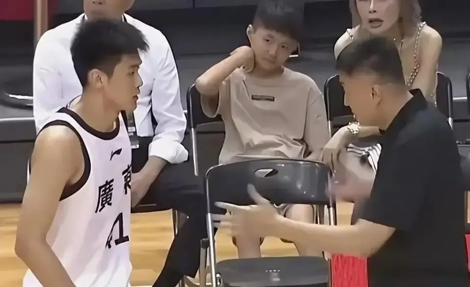 其中更进入, KCZ 其中更进入, KCZ