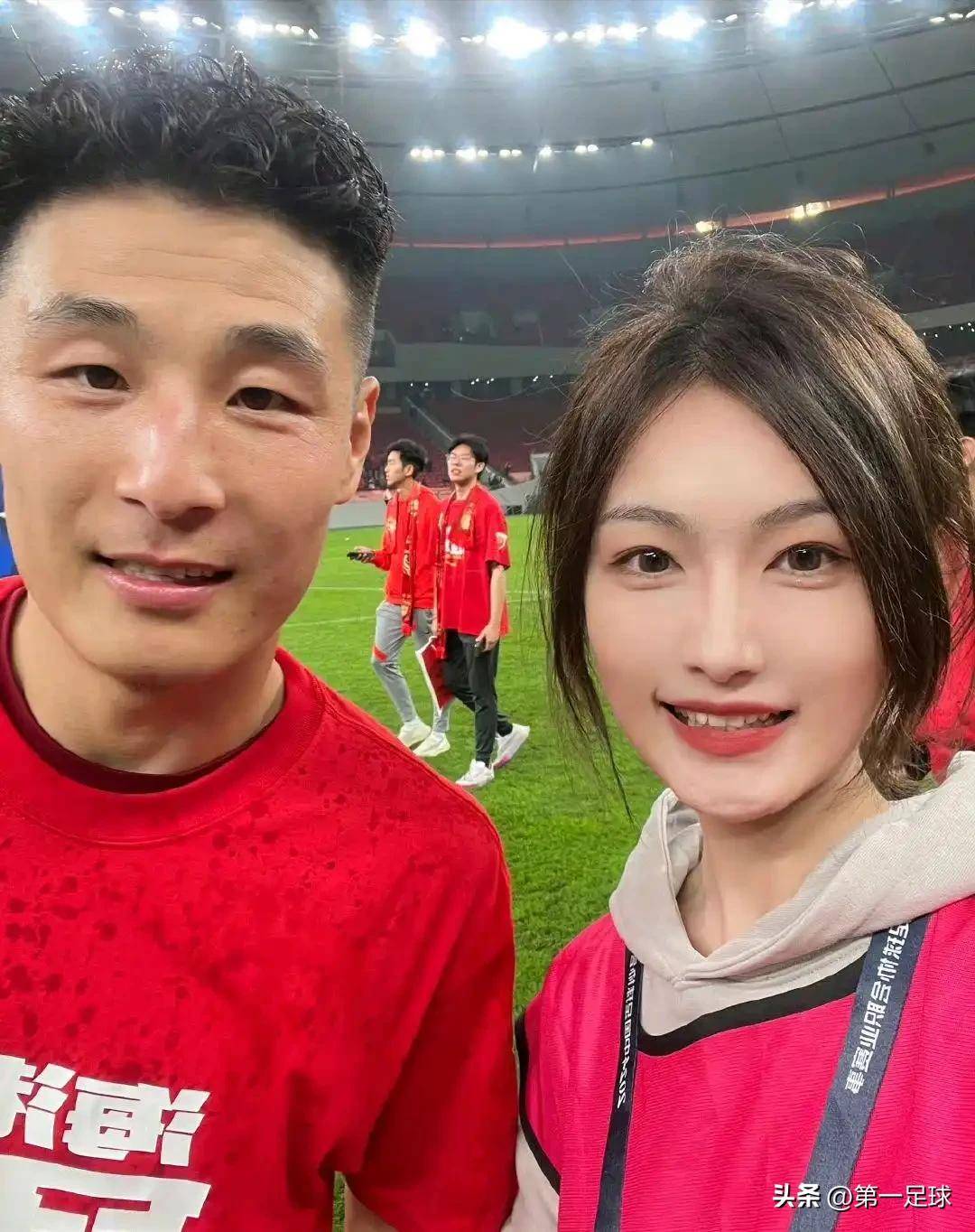 尽管三线作, 同时