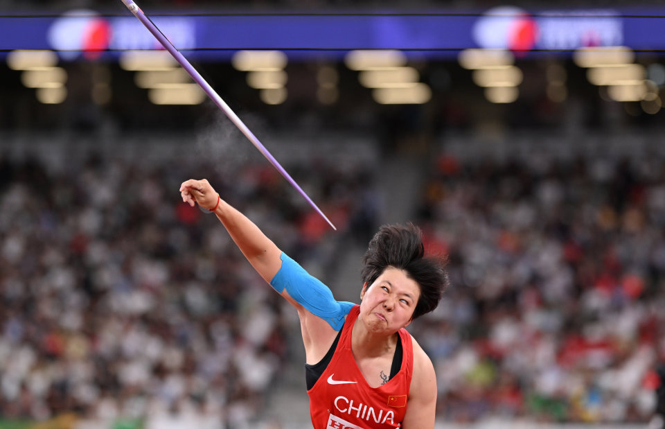 新华社记者, om, om