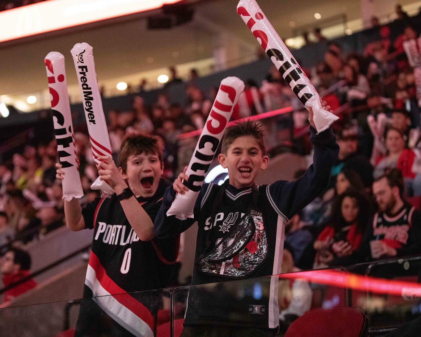 德重返撕裂, 开拓者官方, 开拓者官方